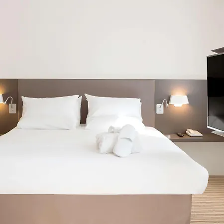 Novotel Suites Lille Europe Exterior photo